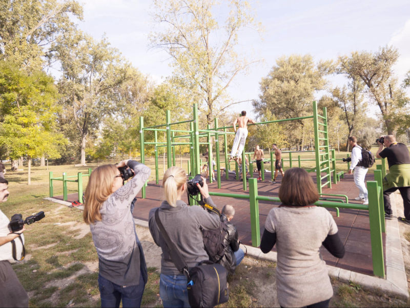 Radna atmosfera, Stock fotografa - teren, fitness, limanski park 2016